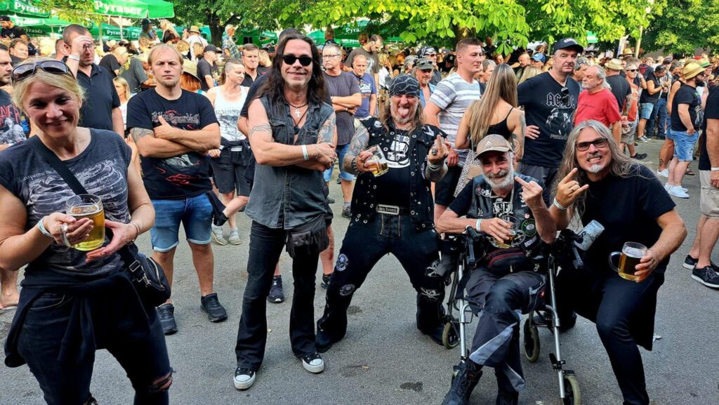 Scream for Metal Fans