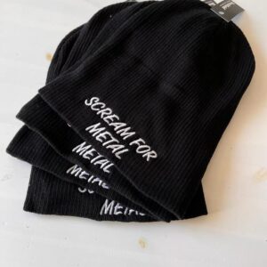 Schwarze Metal Beanie von Scream For Metal mit gesticktem Logo